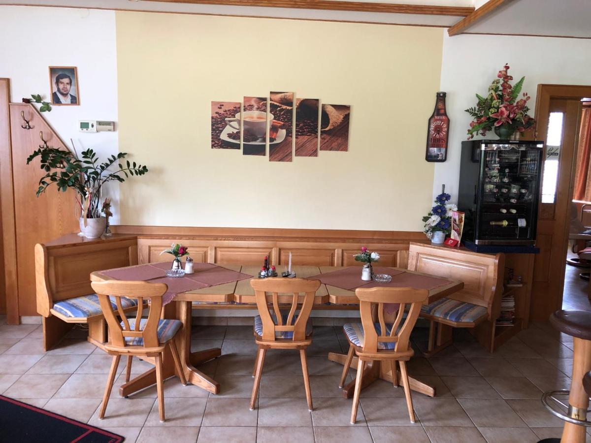 Gasthof Koller Mariasdorf Екстериор снимка